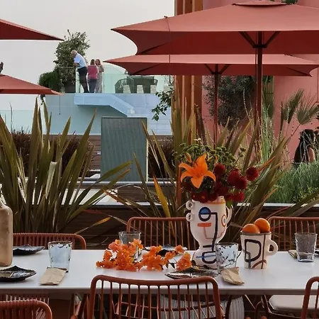 Three House Hotel 4*