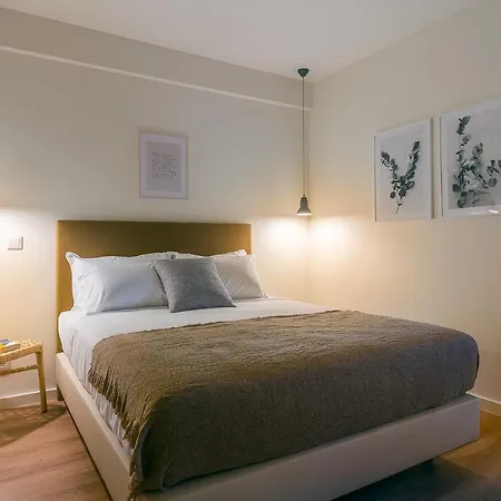 Three House Funchal (Madeira)