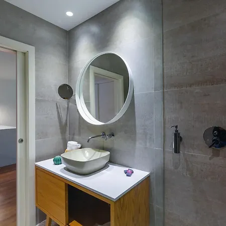 Szálloda Three House 4*