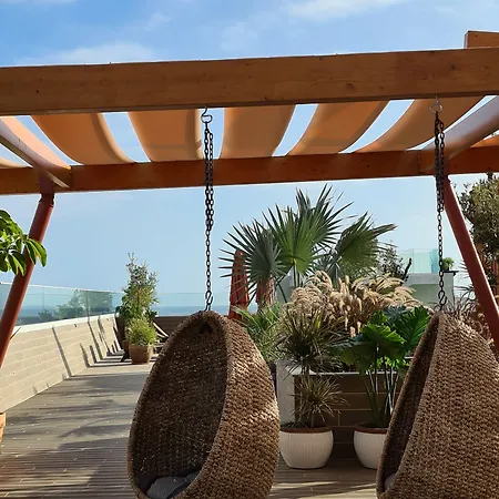Three House Hotel 4*