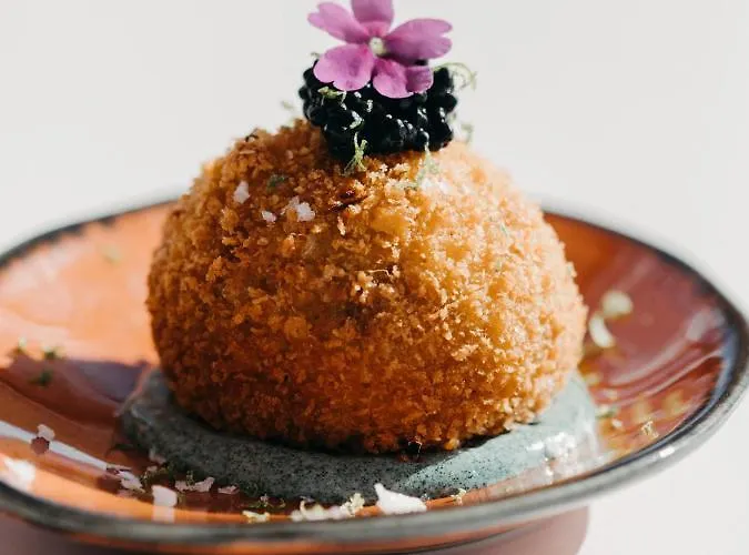 Three House Funchal (Madeira)