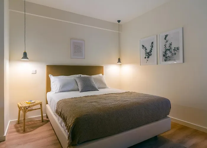 Three House Funchal (Madeira)