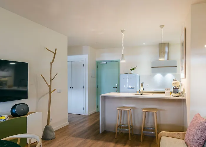 Three House 4* Funchal (Madeira)