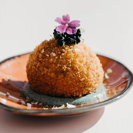 Three House Funchal (Madeira)