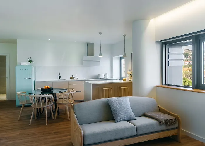 Three House 4* Funchal (Madeira)